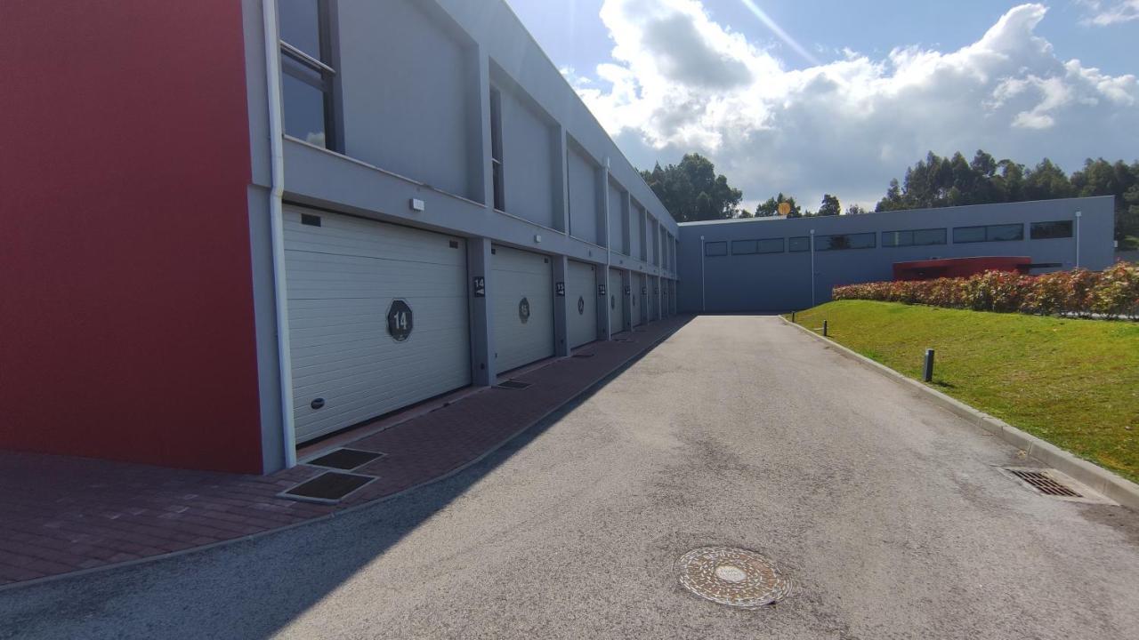 Motel Avenue Лейрія Екстер'єр фото